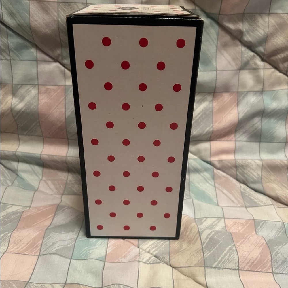 Sold item - Picture 11 of 12